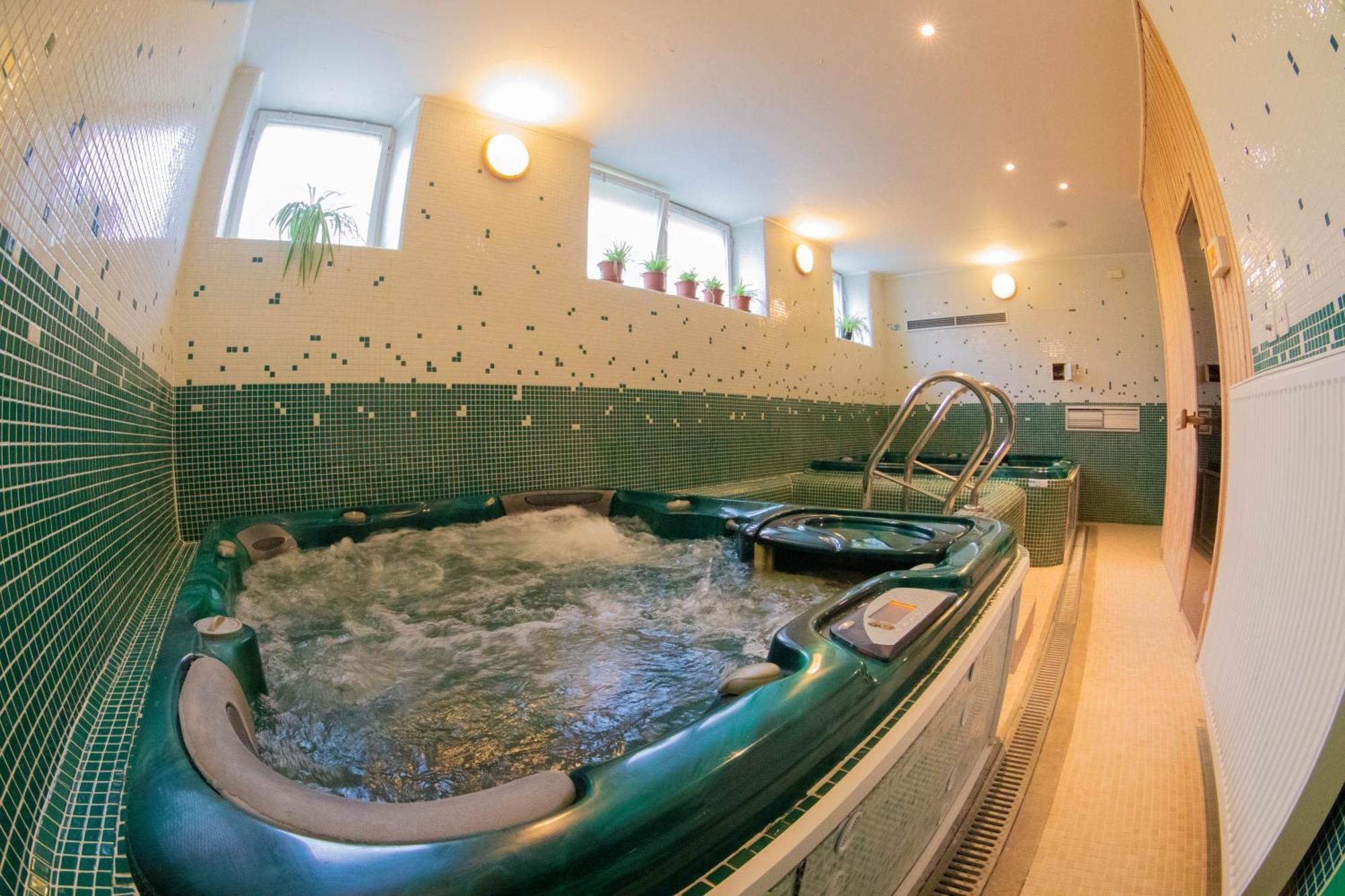 Hotel Esprit Spindleruv Mlyn Exterior photo